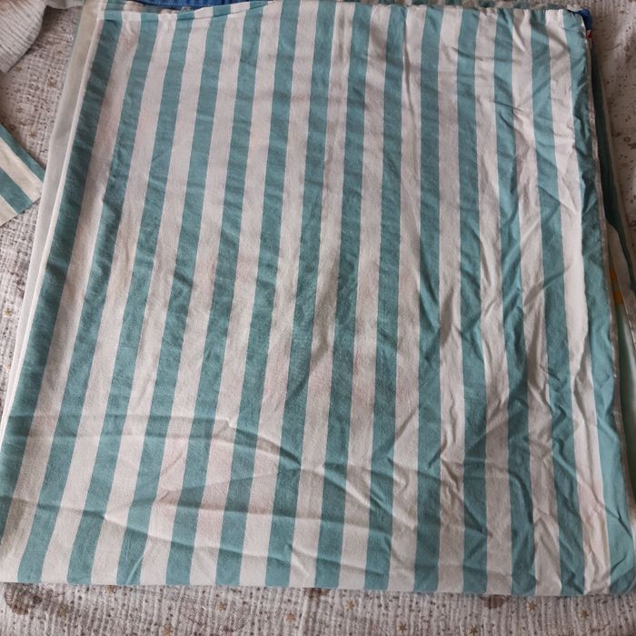 Housse couette 110x125 avec taie oreiller IKEA imprimé animaux - photo numéro 3