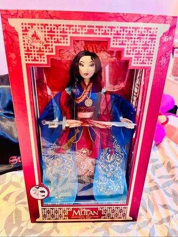 Poupée limitée Mulan