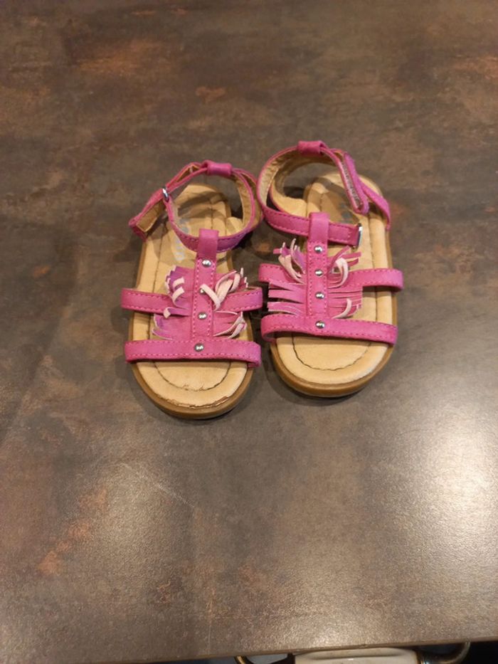 Sandalettes roses Kokin p22