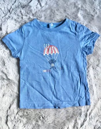 T-shirt bleu montgolfière 9mois (3 pommes)