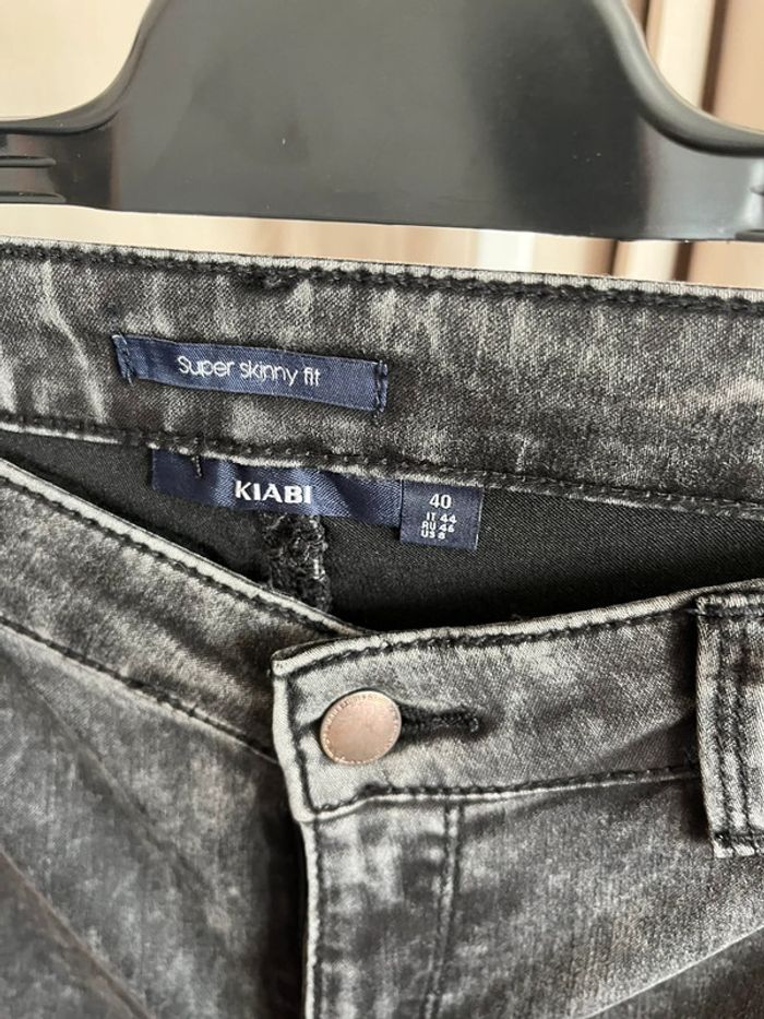 Jean super skinny t.40 - photo numéro 3