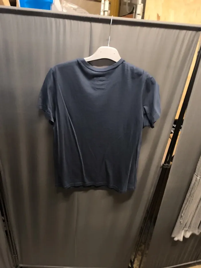 42931 tee shirt MC bleu marine fille 16 ans levi's - photo numéro 2