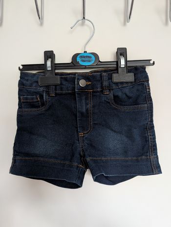 Short jean
