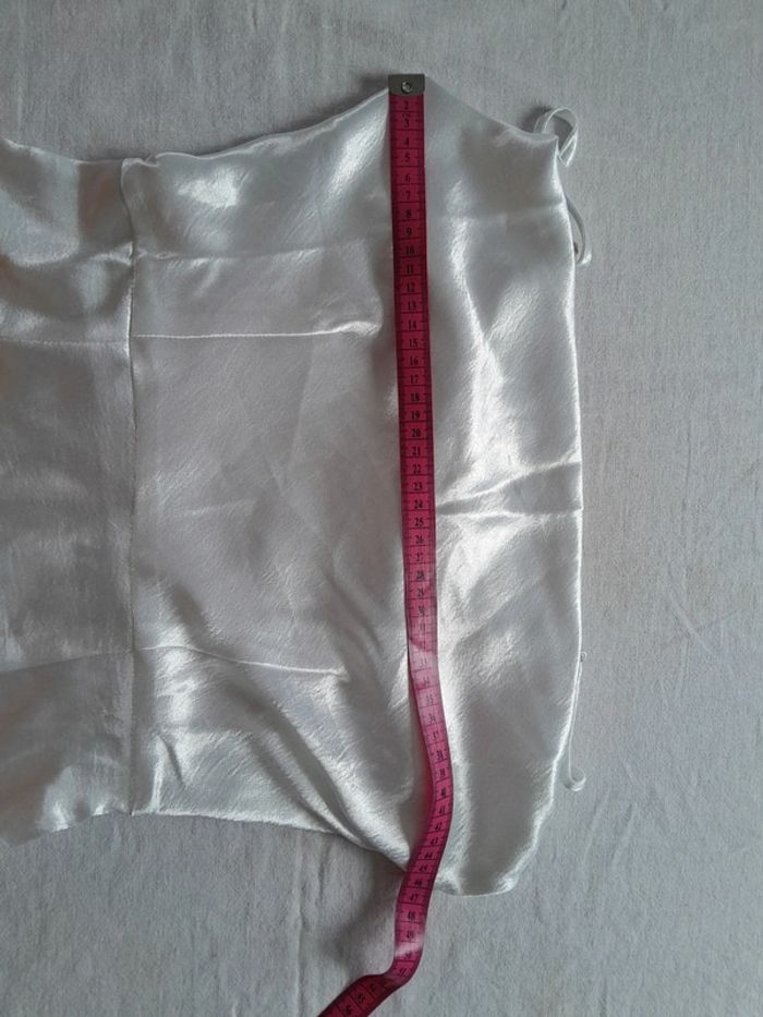 Jolie robe de cérémonie Vila clothes neuve sans etiquette - photo numéro 8