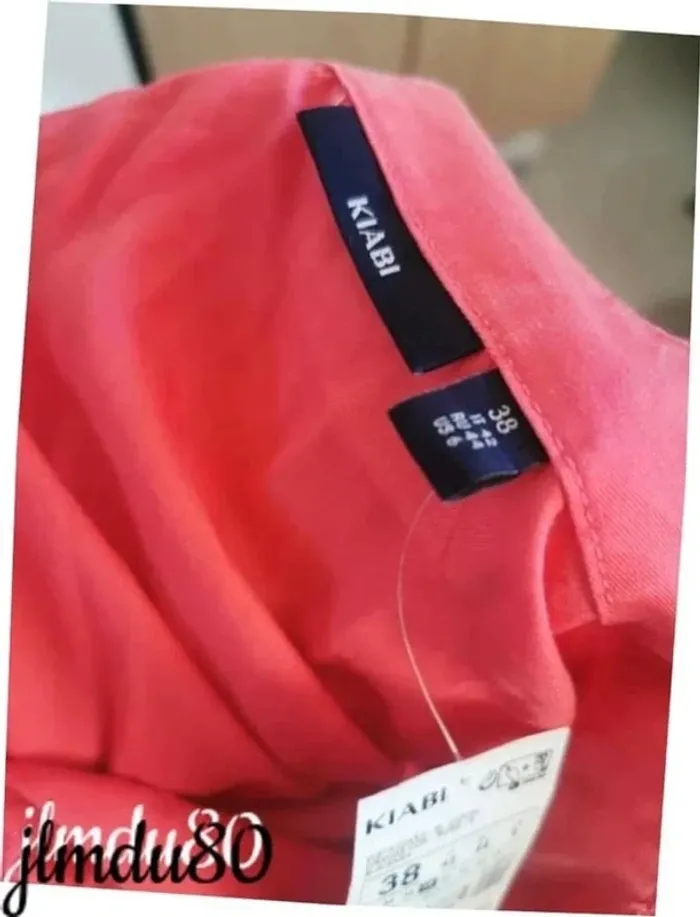 Robe neuve 38 - photo numéro 4