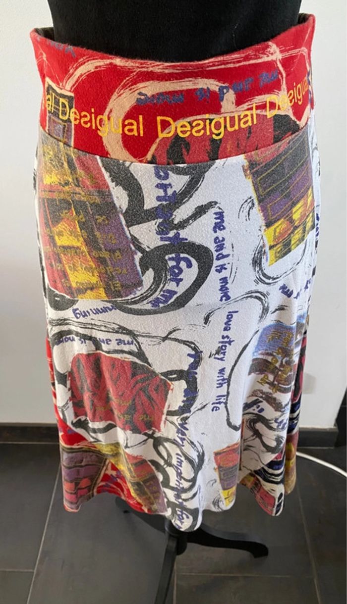 Jupe Desigual taille XS et foulard Desigual - photo numéro 4