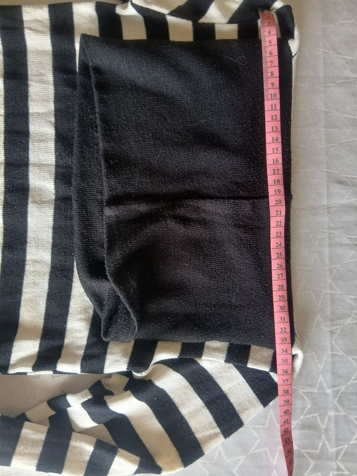 Pull a col roulé rayé noir et blanc M - photo numéro 2