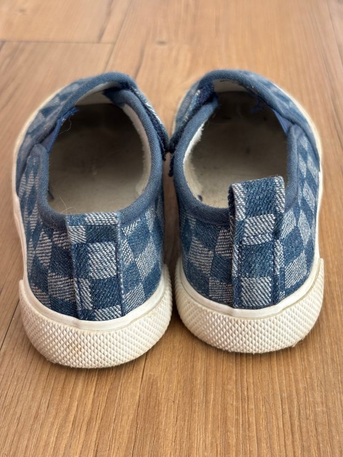 Baskets slip-on enfant à carreaux bleus – Kiabi - photo numéro 2