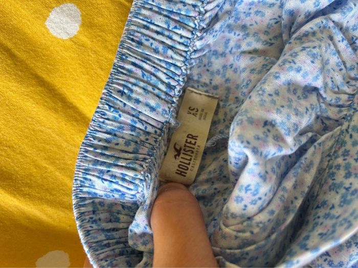 Short en coton hollister bleu à fleurs taille xs - photo numéro 5
