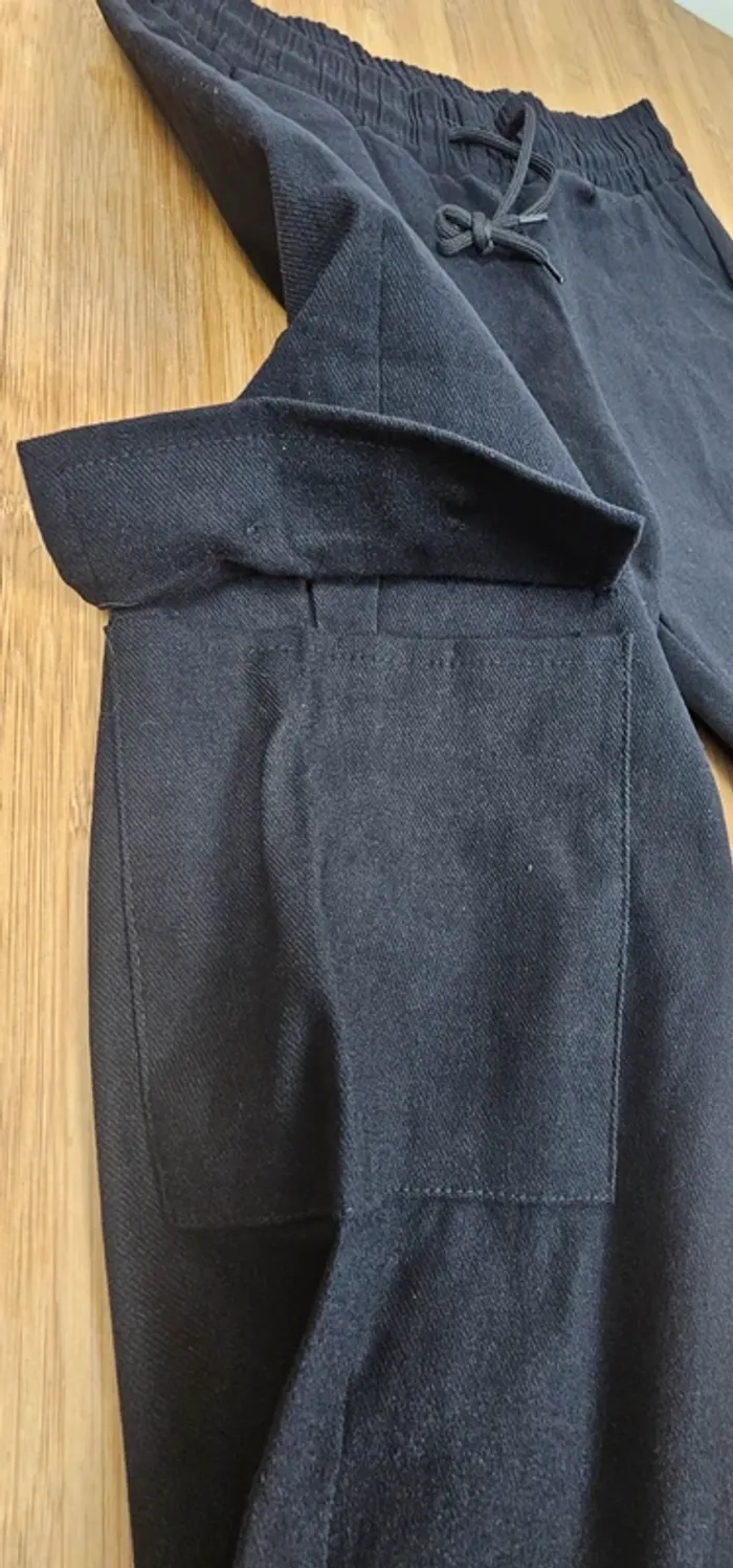 Pantalon noir T: 32/34 - photo numéro 5