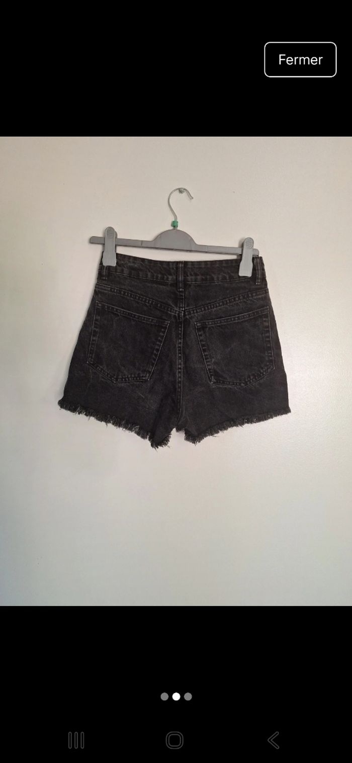 Short - photo numéro 2