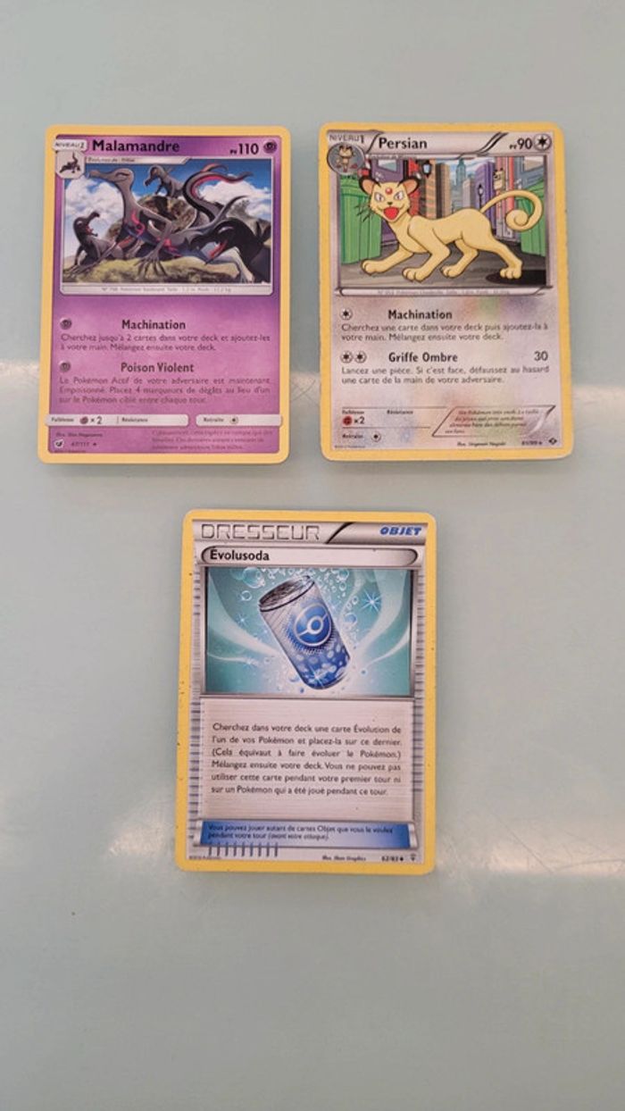 3 cartes Pokémon