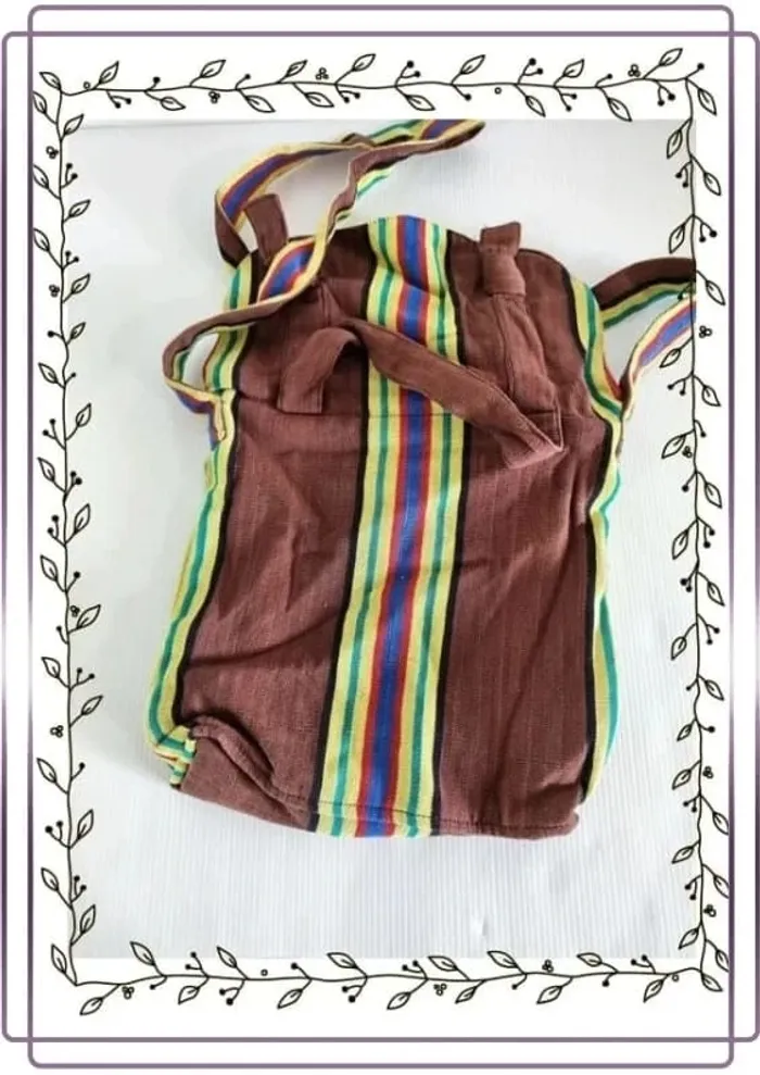Sac à bandoulière multicolore, bon état, 24x24cm - photo numéro 2