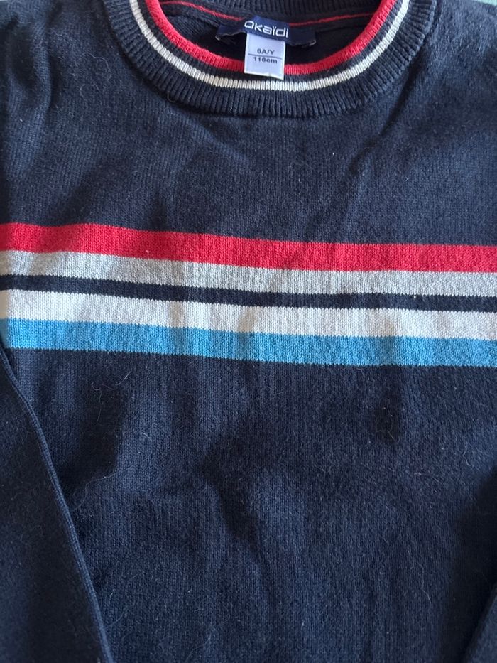 Vends pull okaidi 6 ans très bon état - photo numéro 2