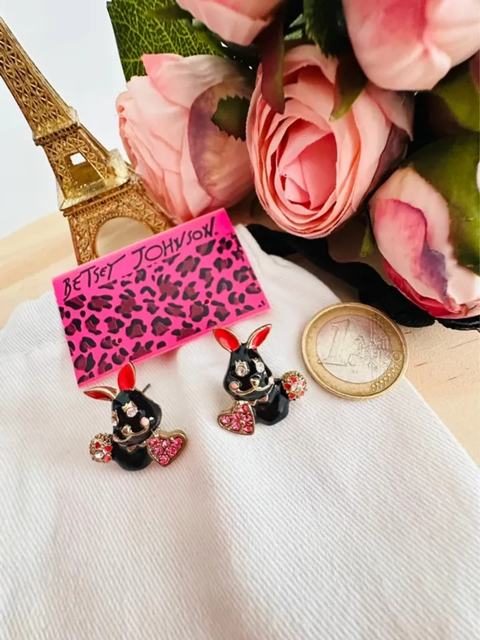 🐇Boucles d’oreilles Betsey Johnson – Lapins noirs cœur rose - photo numéro 3