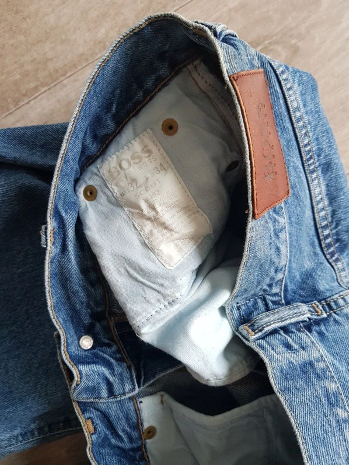 Jean Hugo Boss bleu coupe droite taille w32 - photo numéro 6