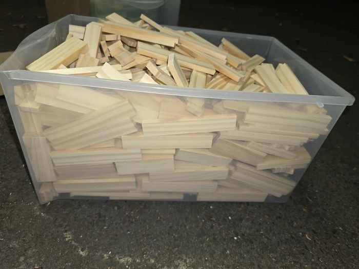 Lot de bûchettes de bois - photo numéro 2