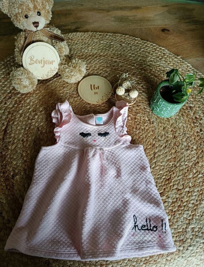 Robe rose