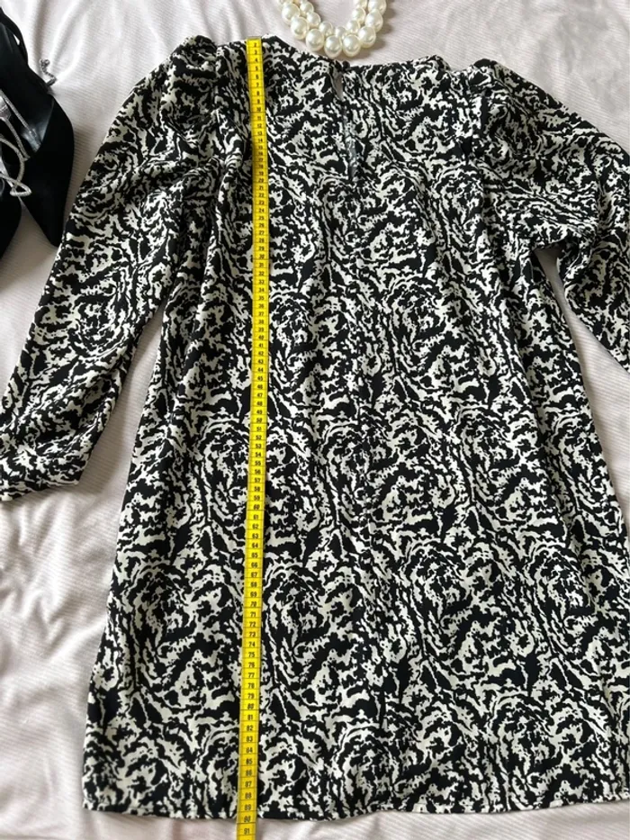 Robe chic, H&M, taille L noir et crème - photo numéro 9