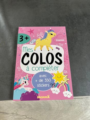 Livre de coloriage et stickers