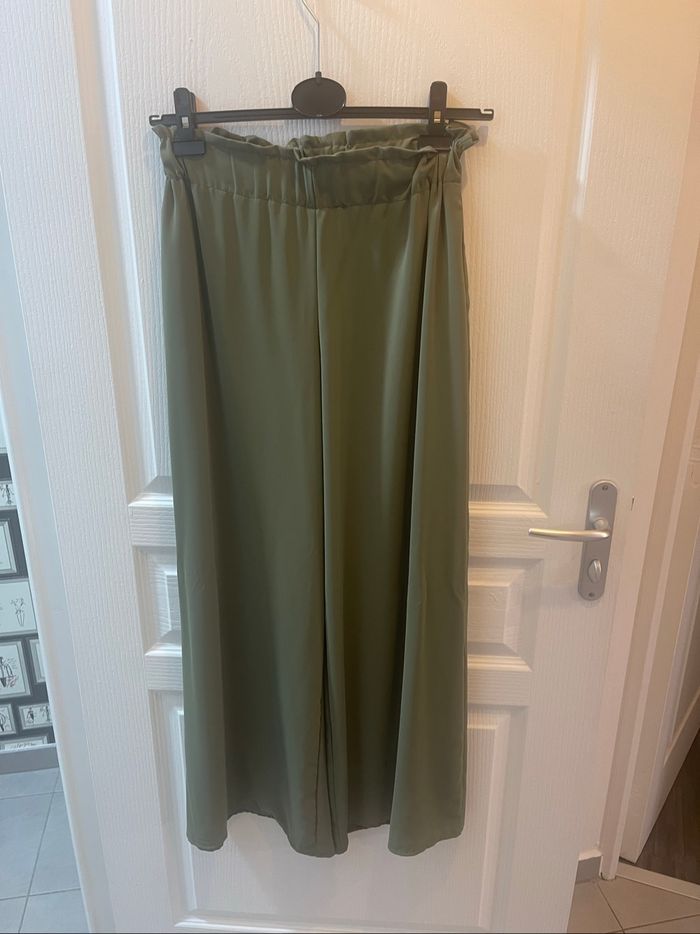 Pantalon fluide New Collection T. 38/40 kaki taille élastique - photo numéro 2