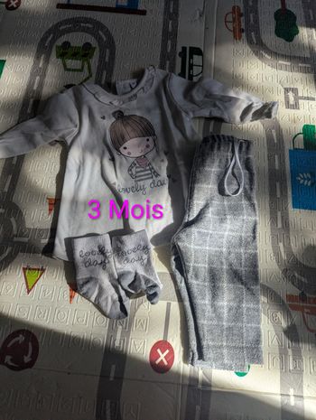 Ensemble blanc et gris