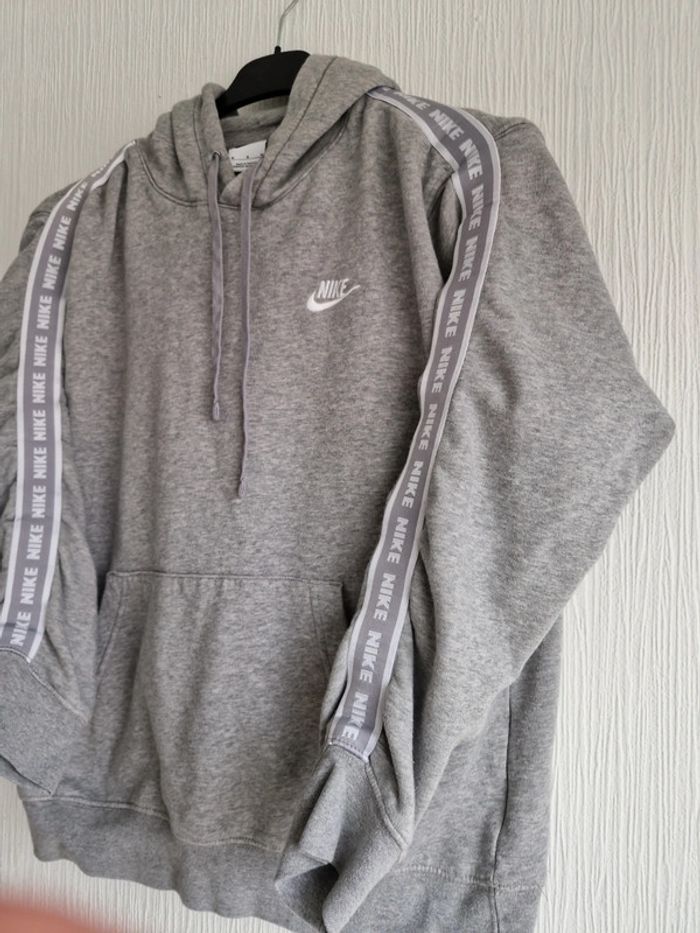 Pull capuche nike - photo numéro 3