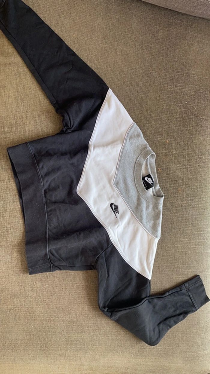 NIKE sweat court taille s