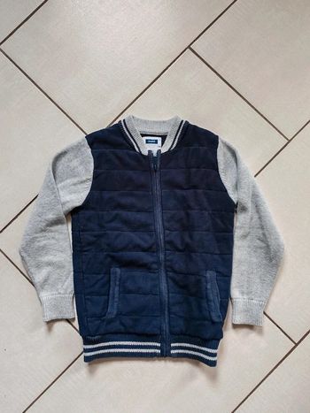 Gilet okaidi 8 ans