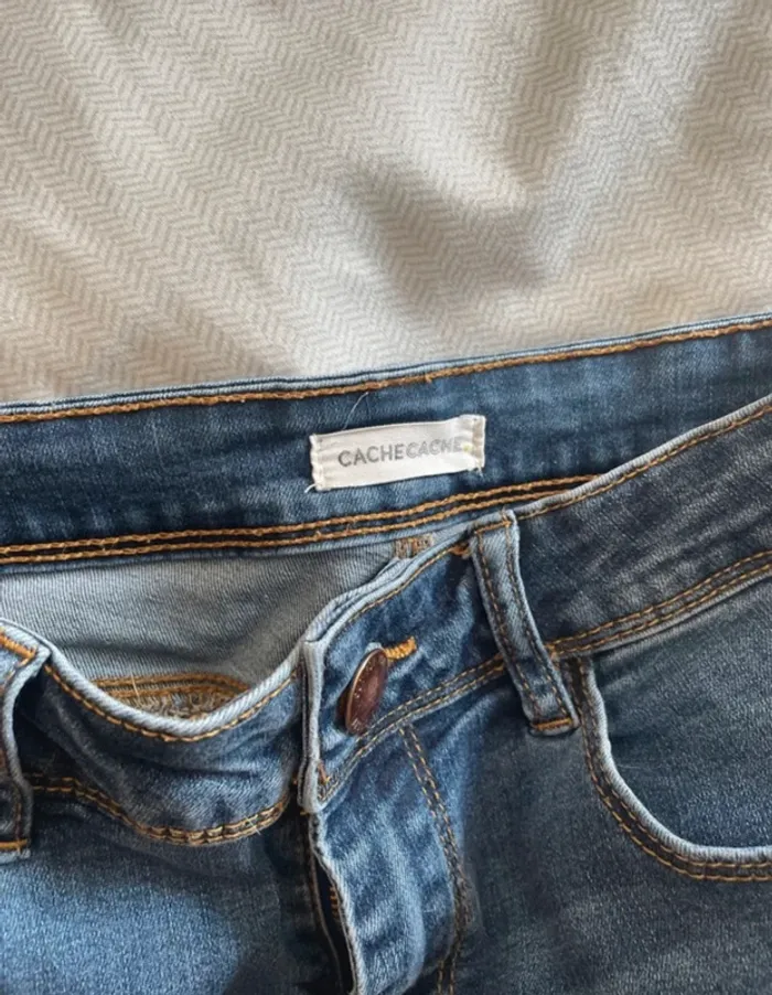 Jeans court - photo numéro 3