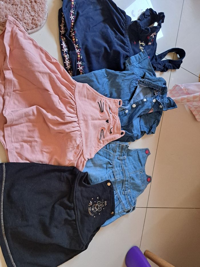 Lot vêtement 2ans - photo numéro 7