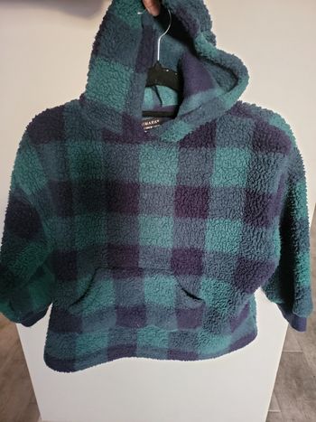 Pull chaud polaire primark taille 5 ans