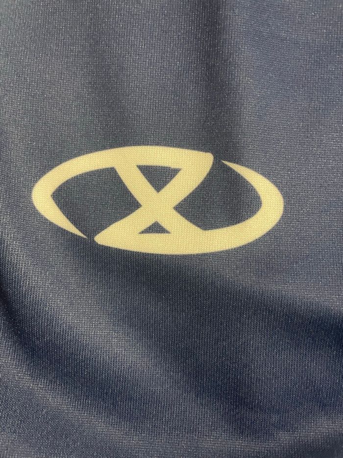 Pull Bleu - neuf - Chaud - photo numéro 2