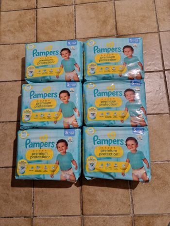 204 couches Pampers premium protection taille 5