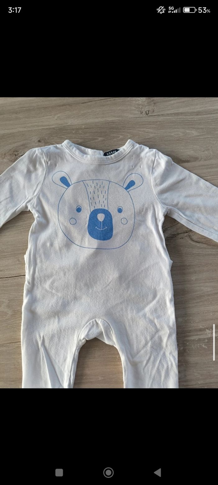 Pyjama taille 1 mois - photo numéro 2