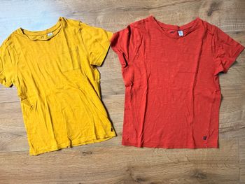 Lot 2 tee shirt 8 ans 