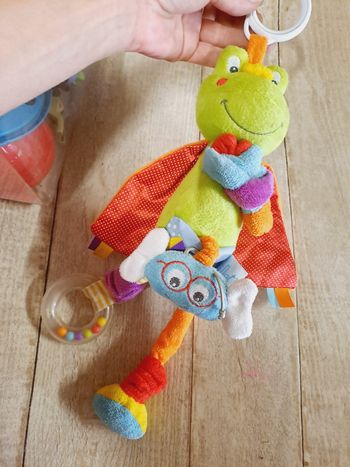Peluche bébé