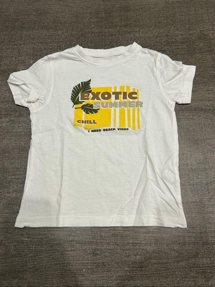 T-shirt garçon 5ans neuf