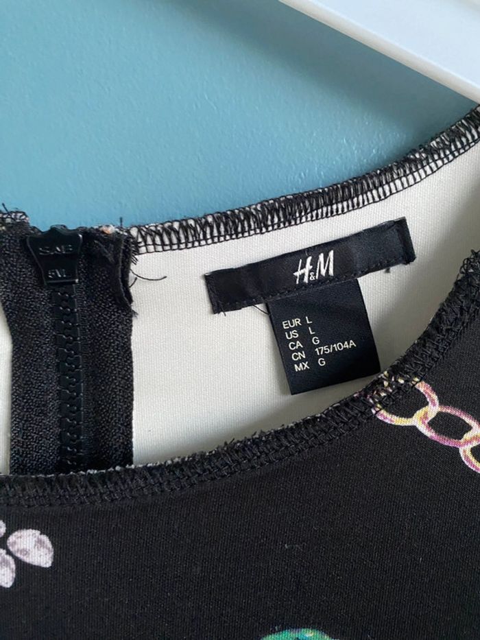 Robe de fête h et m avec motif bijou et diamant - photo numéro 2