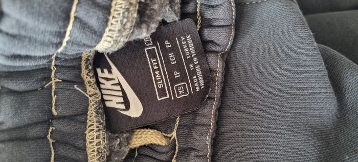 Jogging nike slim fit XS - photo numéro 4