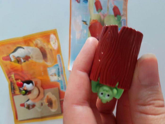 Lot de kinder surprise - photo numéro 5