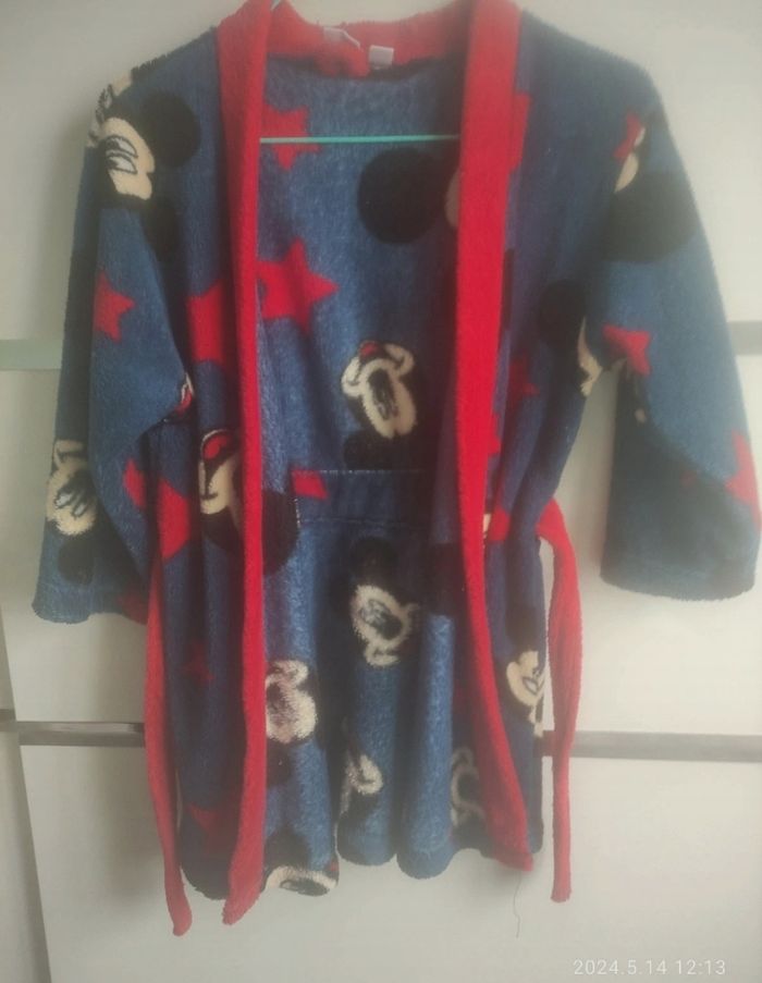 Peignoir Mickey 3/4 ans - photo numéro 3