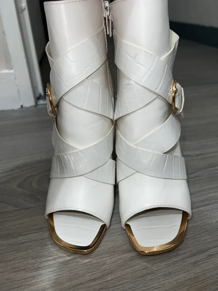 Bottines à talons - photo numéro 2