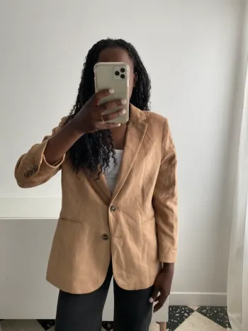 Veste un jour ailleurs