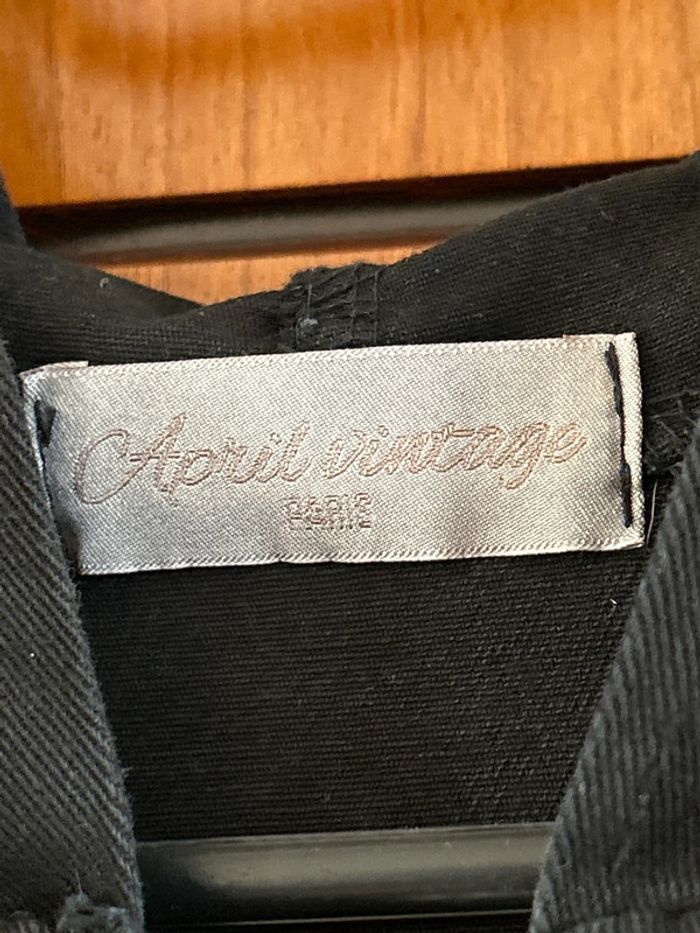 Longue veste noire  étoile zippée avec capuche April Vintage - photo numéro 5
