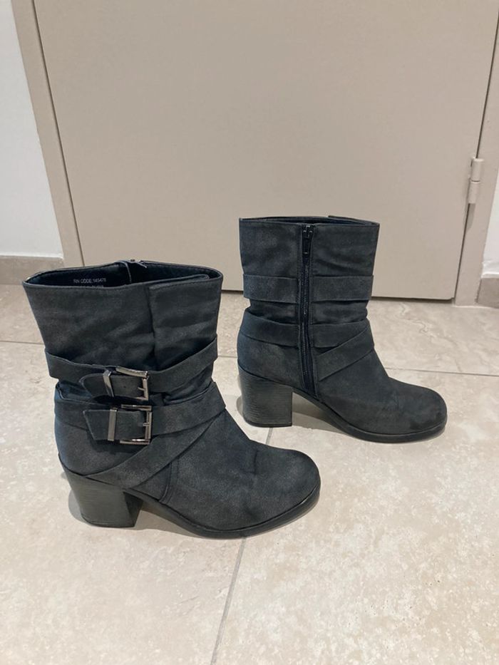 Bottes noire - photo numéro 2
