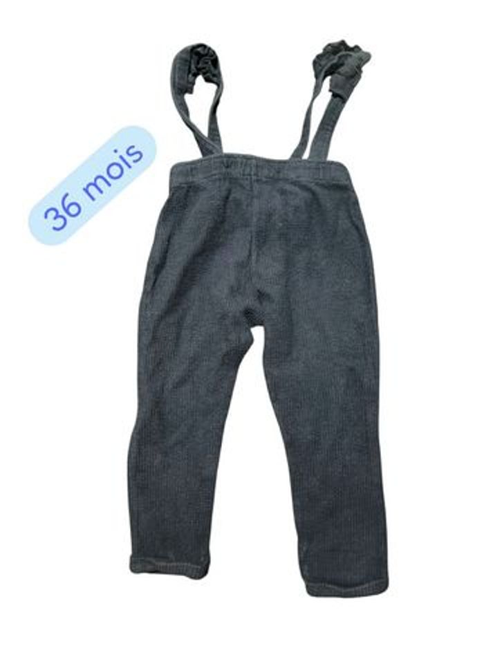 Pantalon salopette ~ Kiabi ~ T.36 mois - photo numéro 2