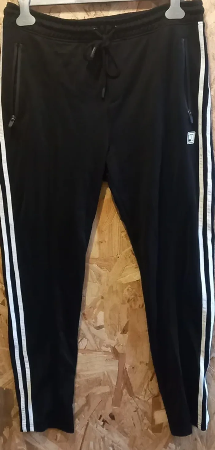 Jogging Homme LIBERTO Taille L