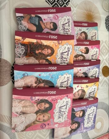 Lot livre violetta 