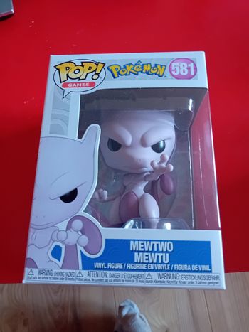 Pop pokémon mewtwo